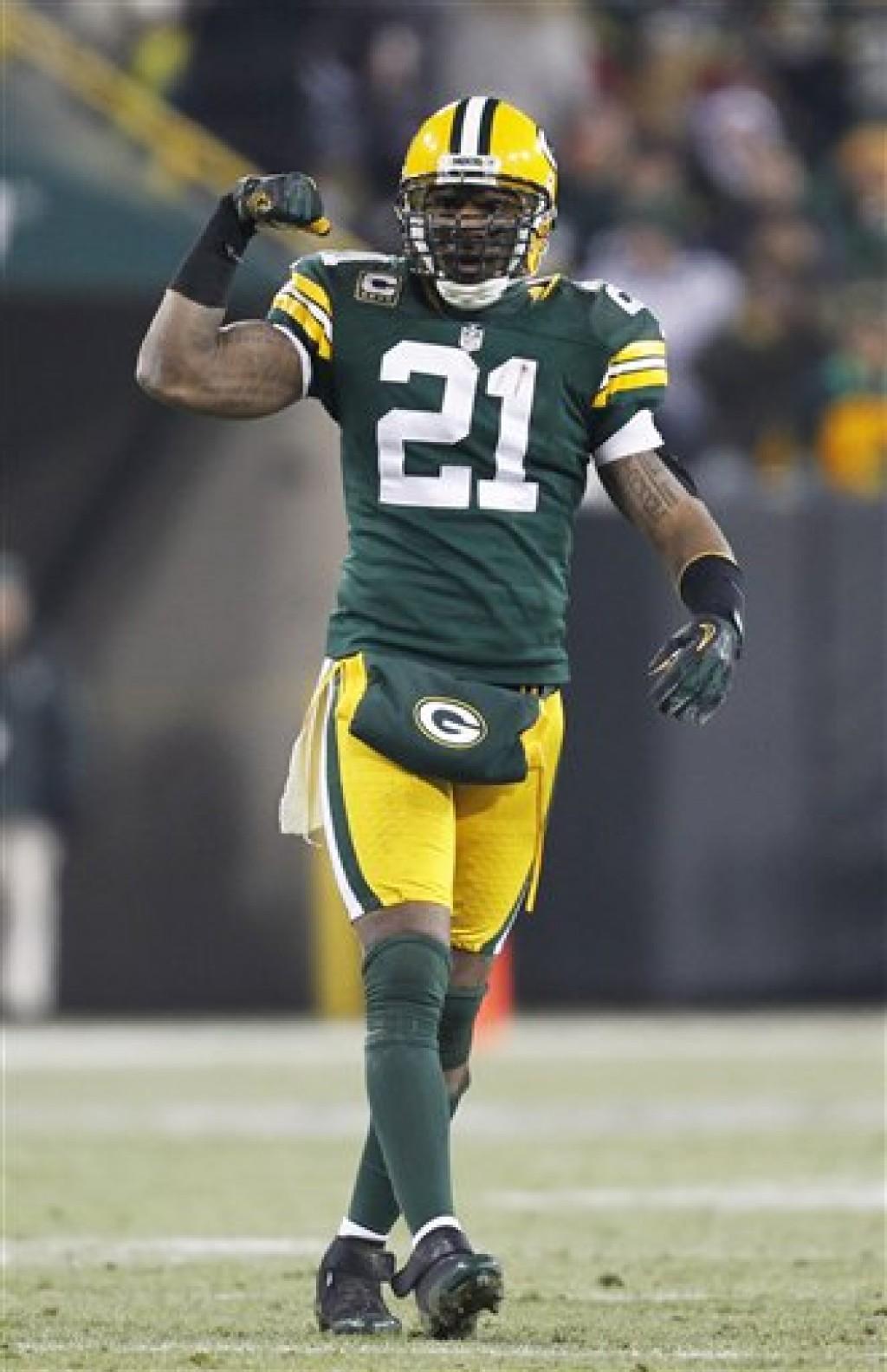 Tom Oates Cutting Charles Woodson Was Right Call For Packers Madison And Wisconsin Sports Madison Com He played college football for michigan, where he led the wolverines to a national championship in 1997. tom oates cutting charles woodson was