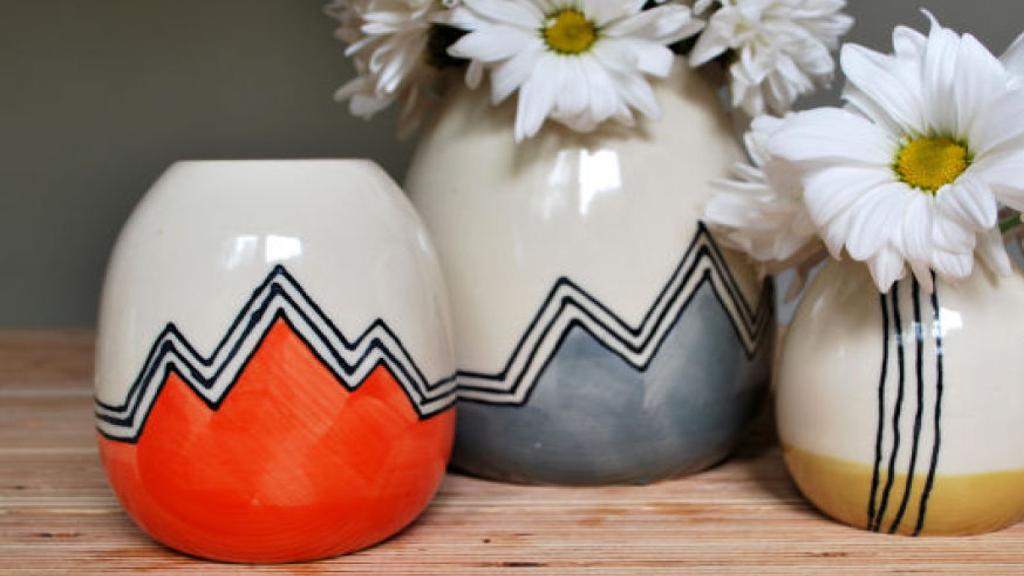 Madison Style Toast Ceramics Celebrates Simple Graphic Design And Comfort Food Madison Com Fashion Style News Madison Com