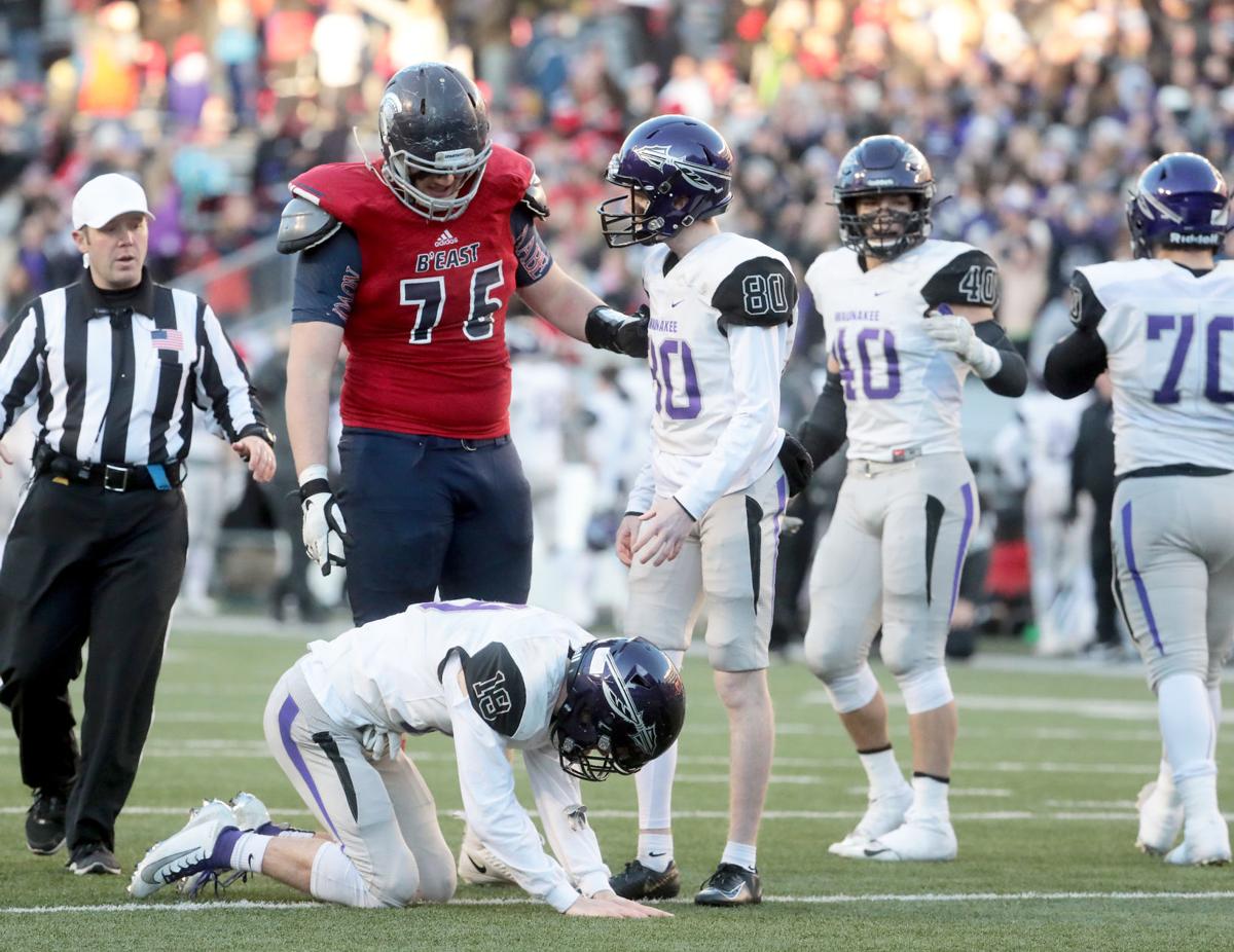 Waunakee comes up short in Division 2 state football title game High
