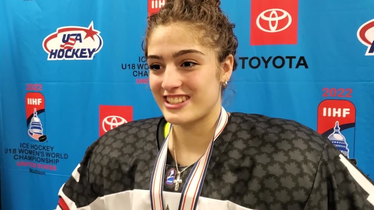 Wisconsin recruit Ava Murphy describes feeling of winning gold with Canada at LaBahn Arena