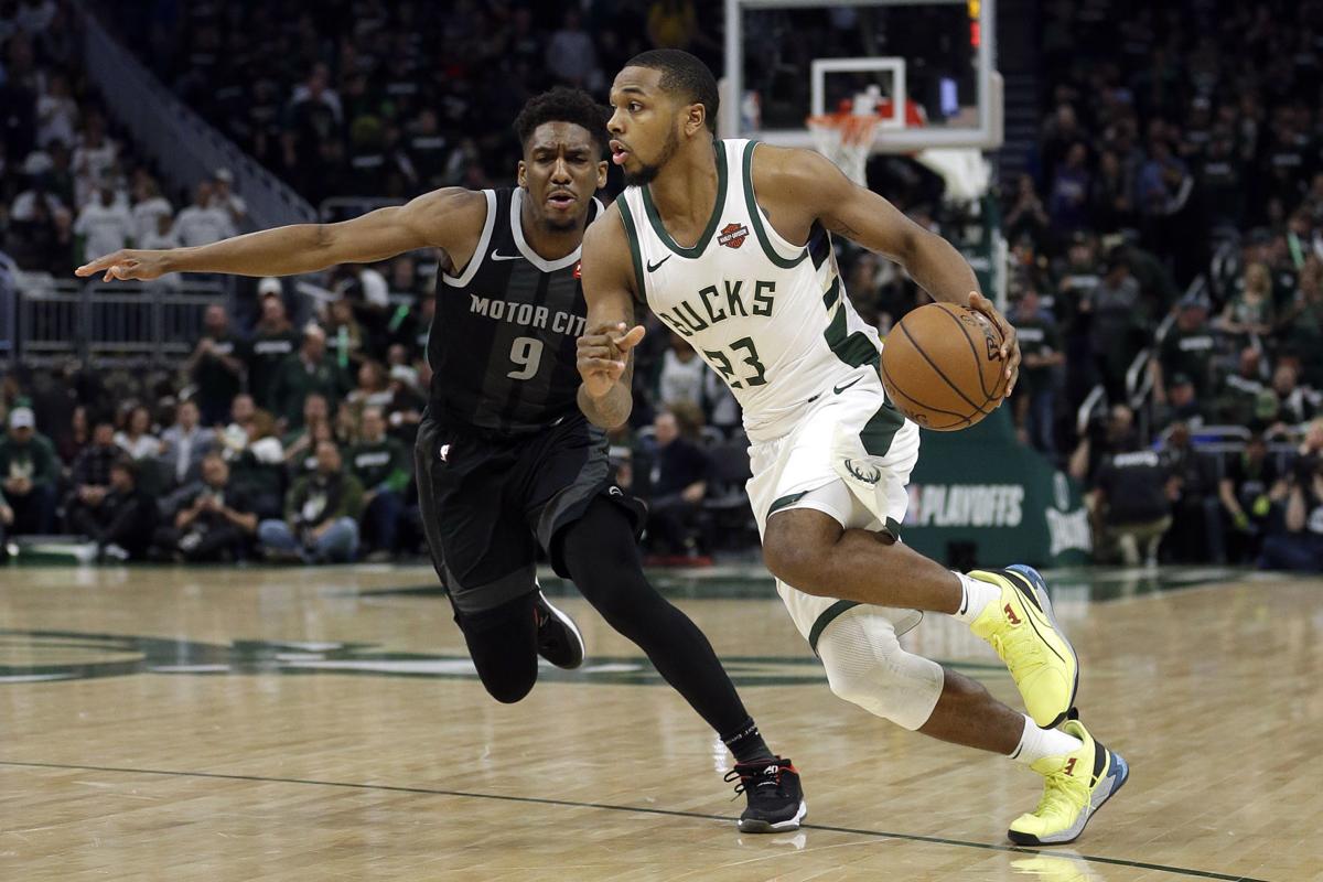 Tom Oates Bucks Deep Bench Paying Off In Nba Playoffs