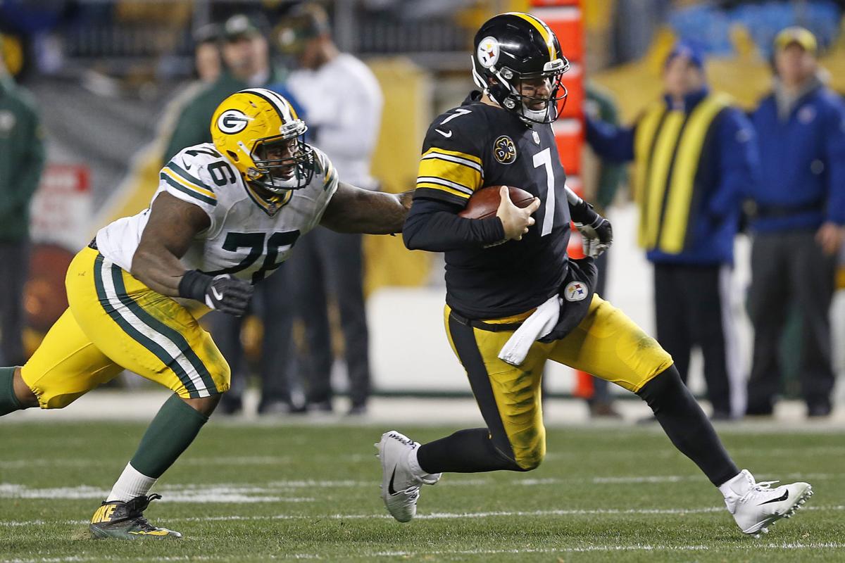 Once A Weakness Defensive Line Might Be Deepest Spot On Roster For Packers Pro Football Madison Com