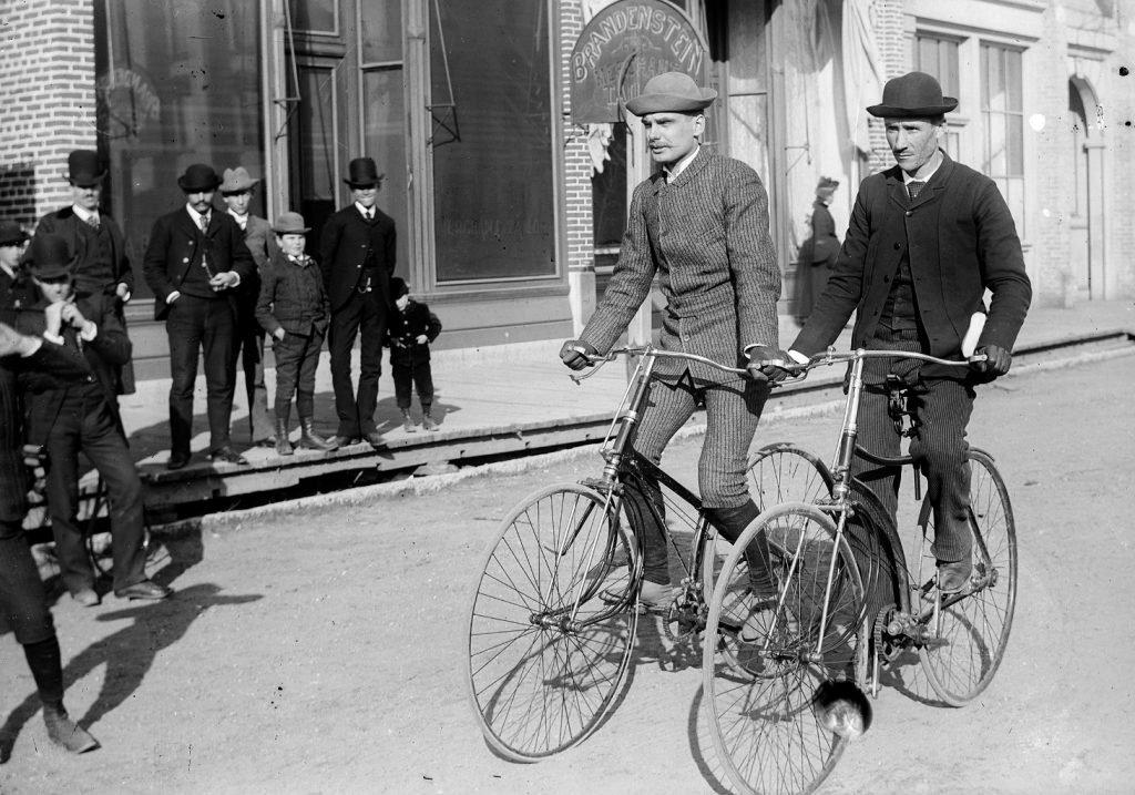'Shifting Gears' cycles through Wisconsin's rich bike history