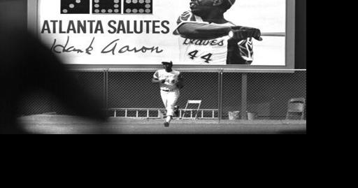 Tribute to Hank Aaron a touching moment for Dusty Baker