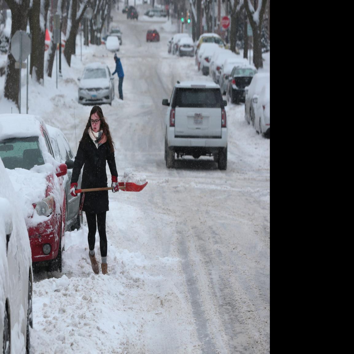 Madison City Council Expands Winter Parking For Neighborhoods On East South Sides Local Government Madison Com