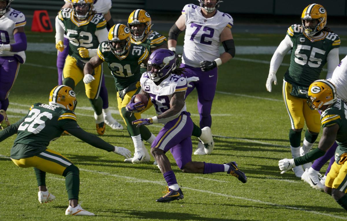 Vikings seek to complete regular-season sweep of Packers, end playoff hopes