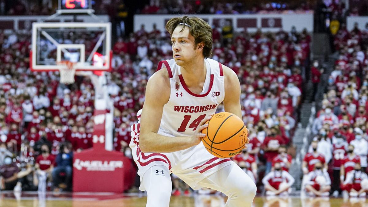 AP source: Ex-Badgers assistant Lamont Paris to coach South Carolina |  Wisconsin Badgers Men's Basketball | madison.com
