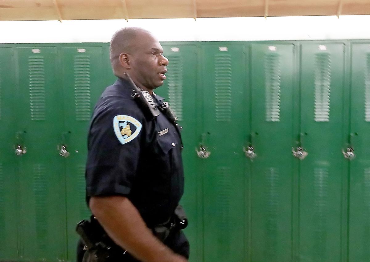 SRO Tray Turner