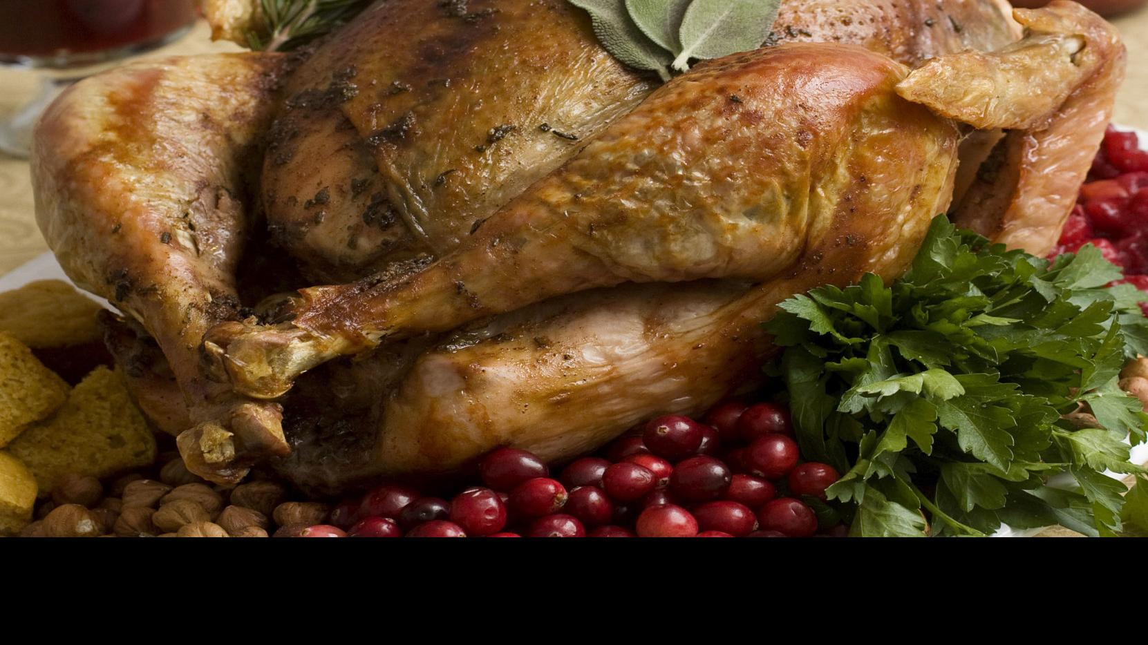 Experts Have Advised Against Rinsing Thanksgiving Turkeys For Years But People Still Won T Listen Madison Com Recipes Food And Cooking Tips Madison Com