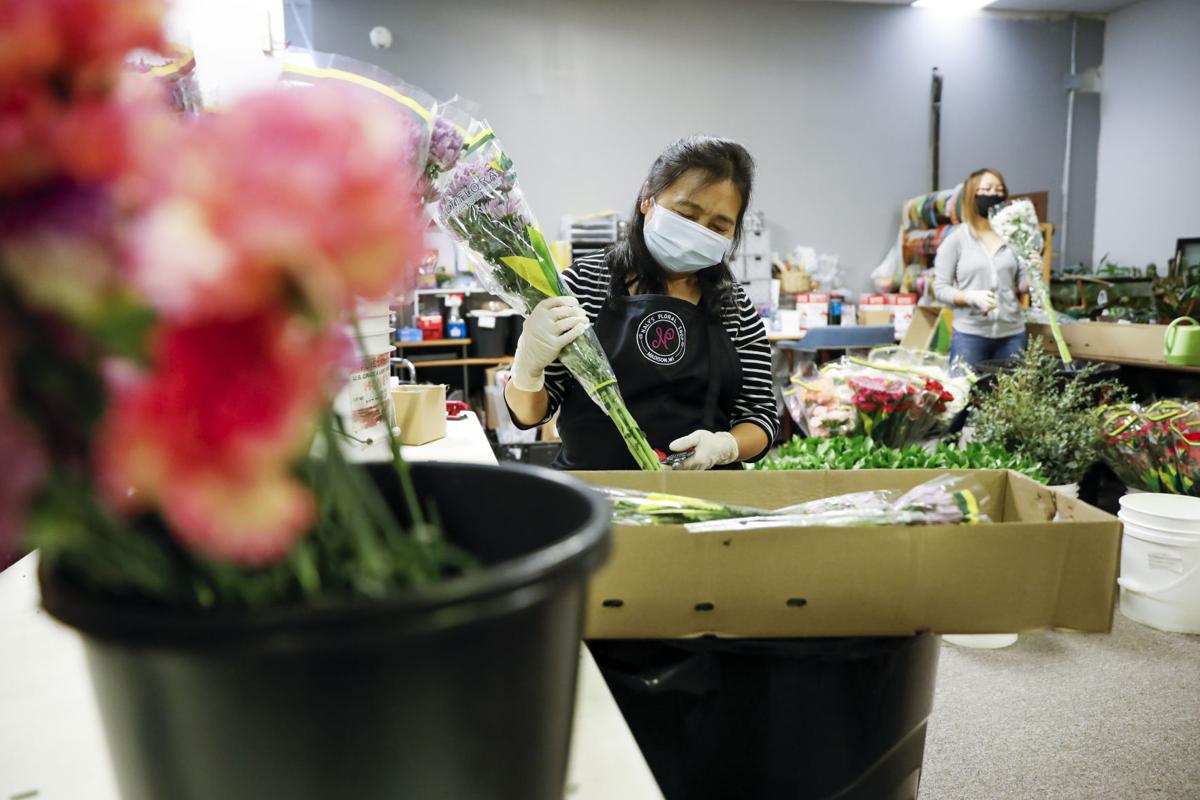 At Naly Jasengnou S North Side Floral Shop Business Is Blooming Neighborhoods Madison Com