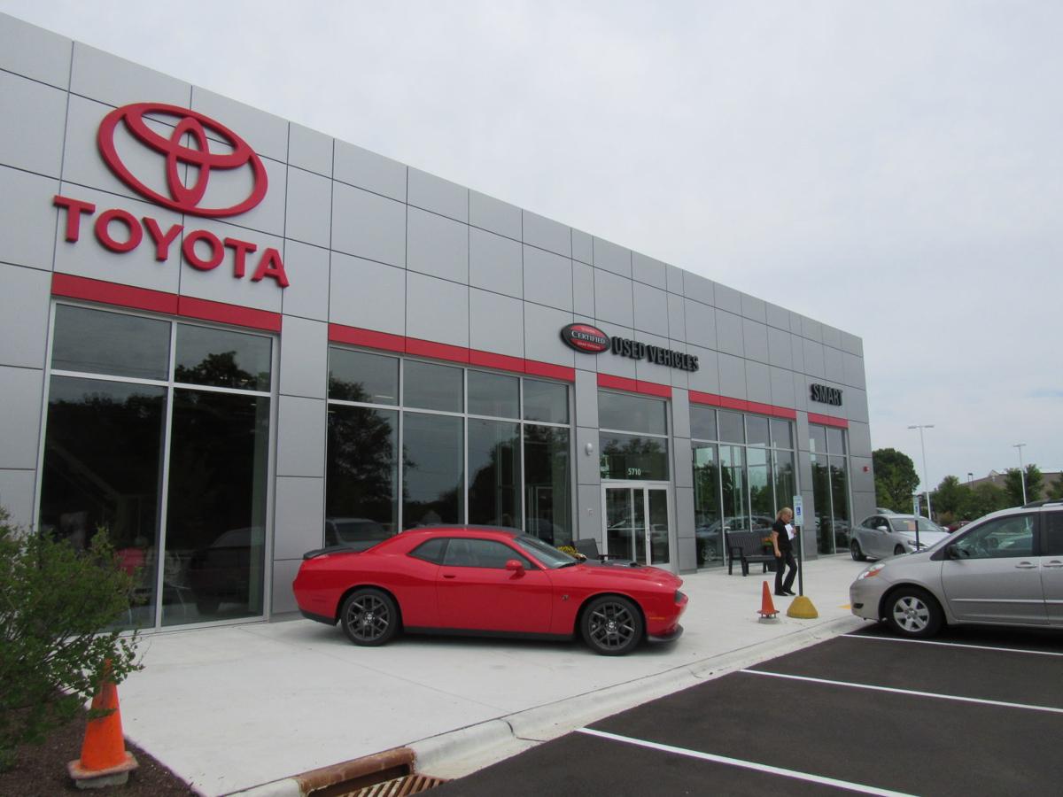 Used Car Dealerships Madison Wi >> Smart Motors Modernizes Its Used Car Business Madison Used Car Dealerships Madison Wi >> Smart Motors Modernizes Its Used Car Business Madison