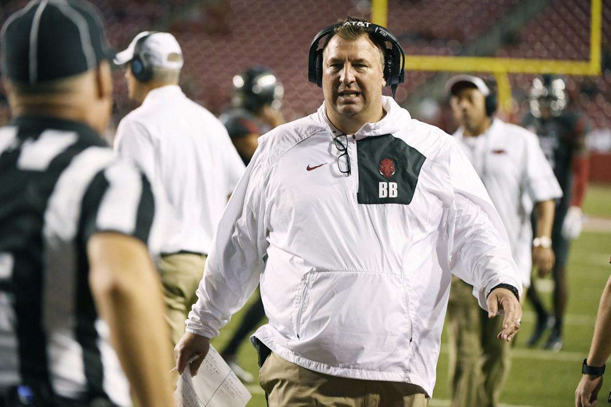 Bret Bielema against Auburn, AP photo