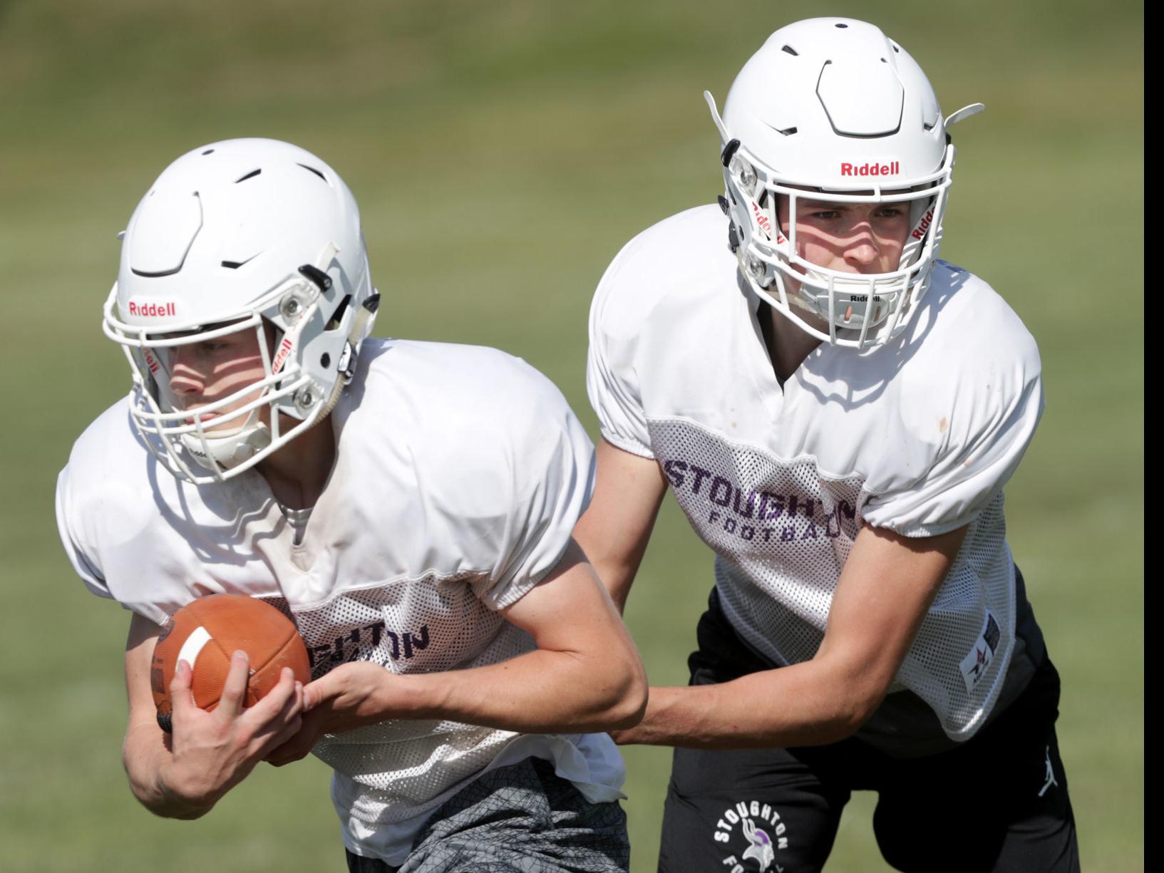 Prep Football Preview Watertown S Air Game Has Badger South