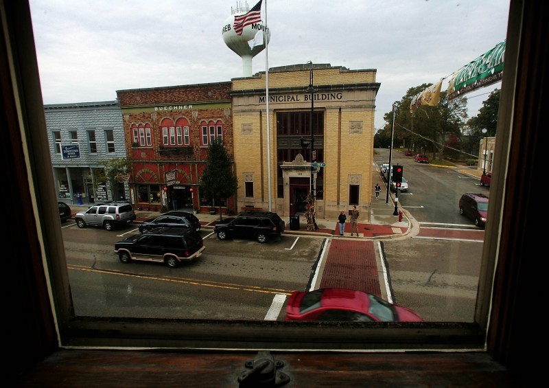 Mount Horeb revokes Dane County's housing authority, blocks proposed
