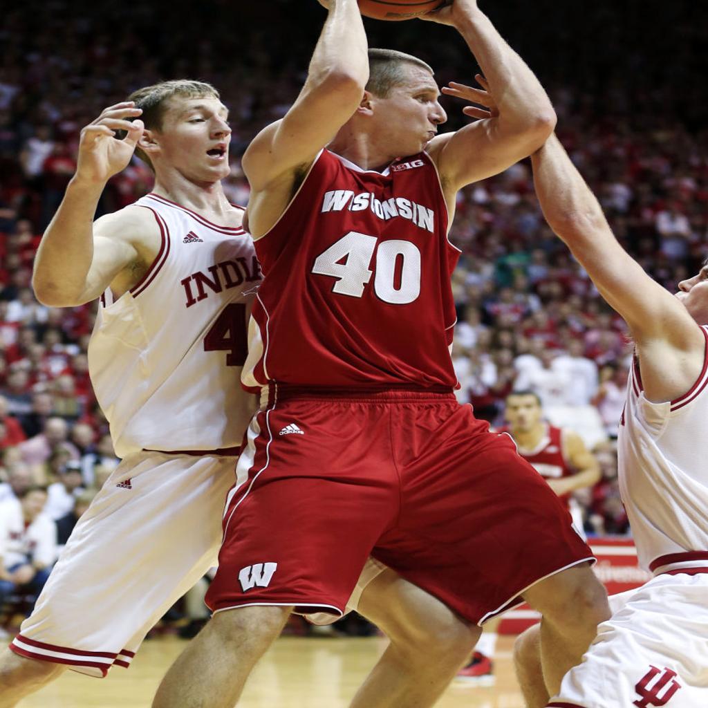 Badgers men's basketball notes: Jared Berggren struggling; Frank Kaminsky a  game-time decision
