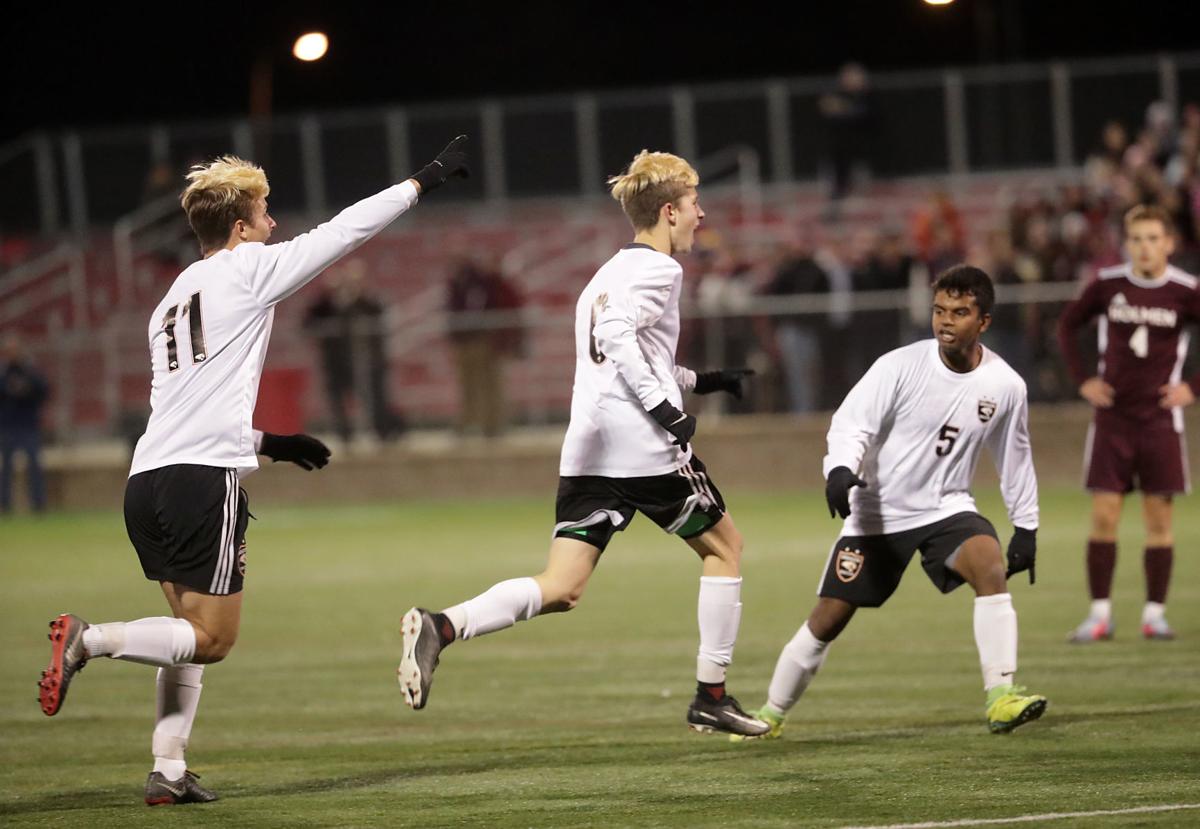 WIAA state boys soccer: Oregon's Carter Hendrickson celebrates his goal against Holmen