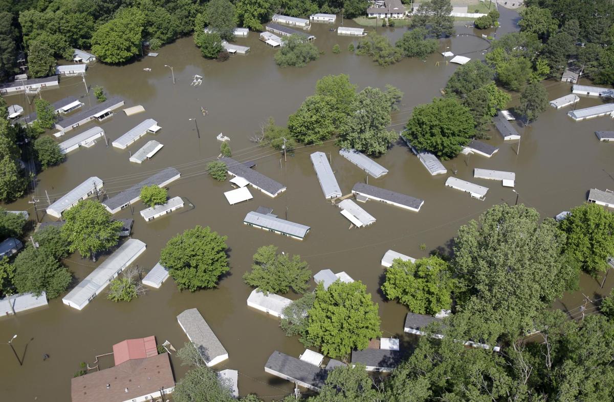 Photos Anniversary of massive flooding of the Mississippi River