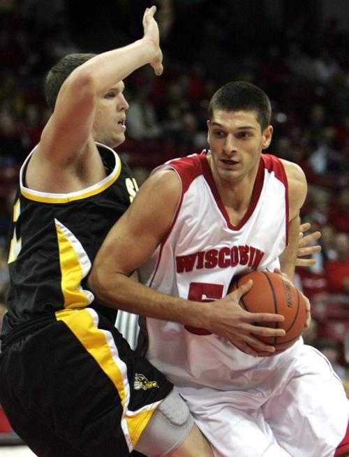 Keaton Nankivil Uw Men S Basketball Vs Uw Superior Madison Com