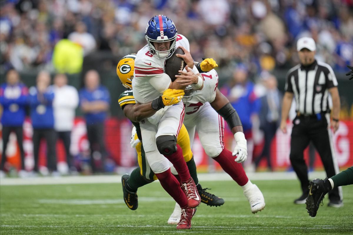 Aaron Rodgers rues Packers' missed chances, pleads for positivity after  London loss to Giants: 'We got to handle adversity a little bit better'