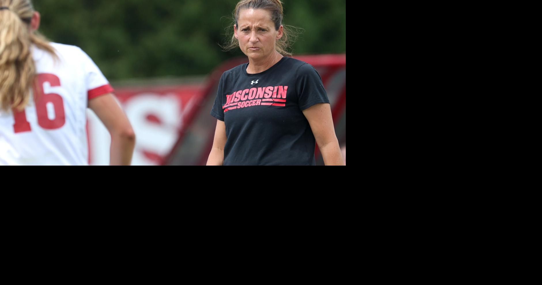 Wisconsin women's soccer loses Big Ten Championship to Iowa