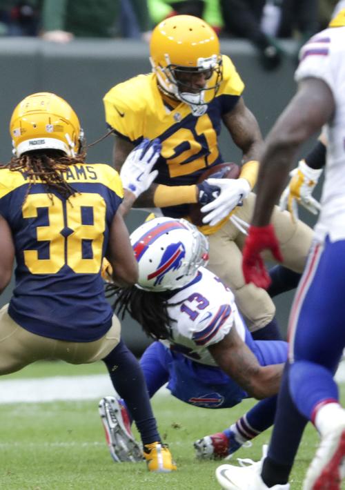 packers jump photo 10-10