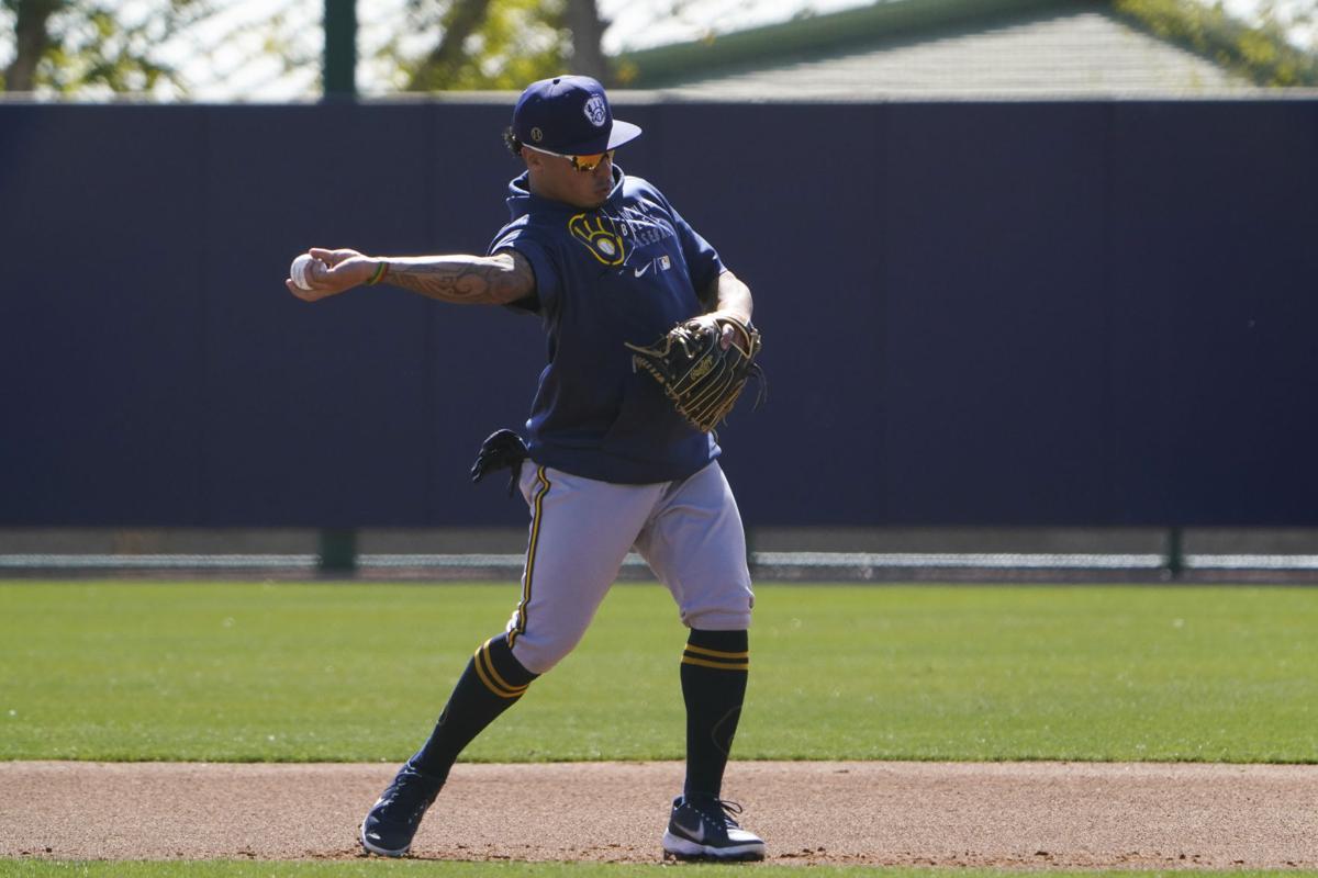 Brewers second baseman Kolten Wong, a new father, had divided focus last  week