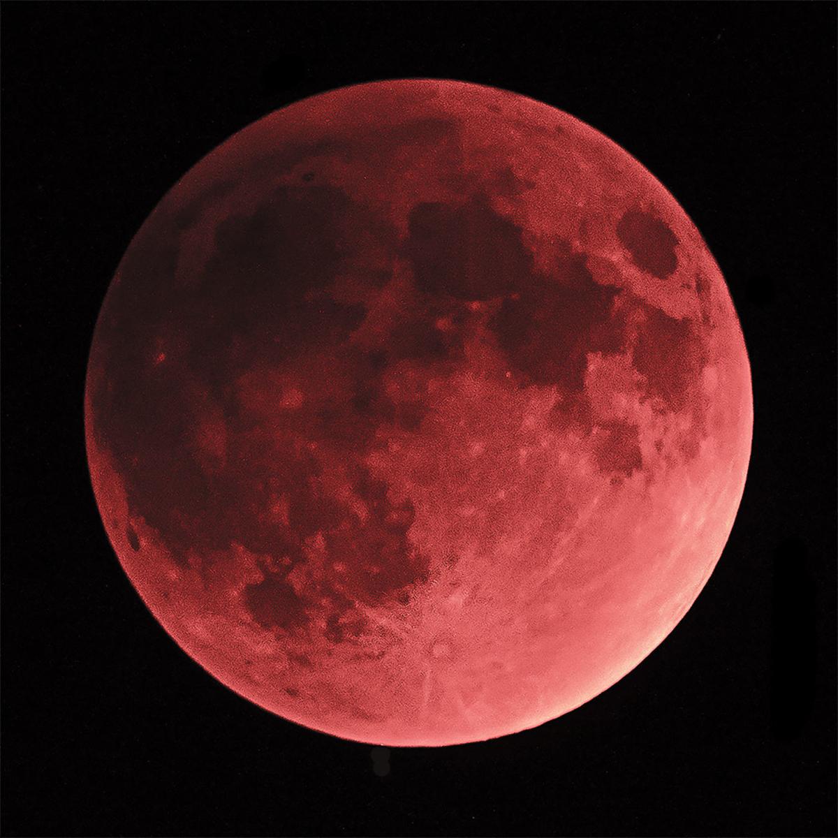 Кровавая Луна в телескоп