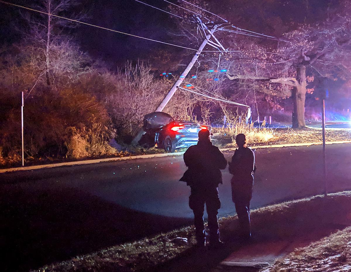 One Dead One Hurt In Crash Following High Speed Chase Officials Say Crime News Madison Com