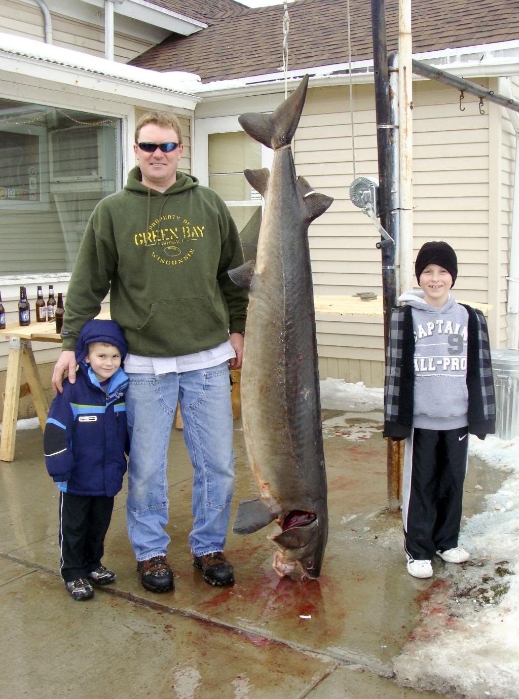 On Wisconsin Successful Sturgeon Quest Means Bounty Of Meals Local News Madison Com