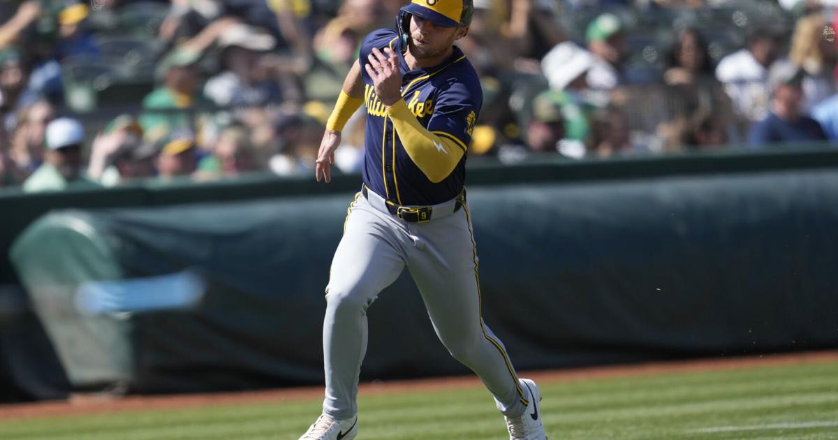 Brewers offense helps Colin Rea secure team-leading 12th win