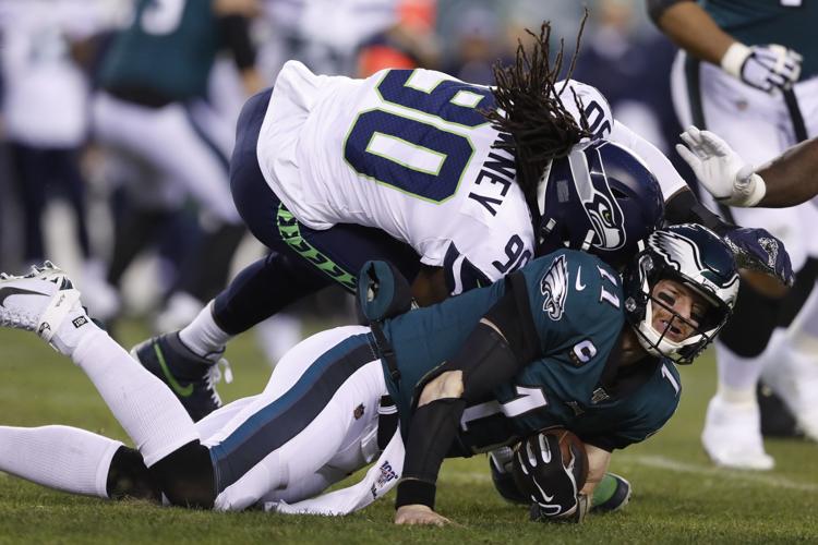 Philadelphia Eagles QB Josh McCown played playoff game with gruesome injury