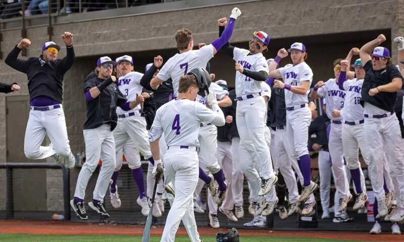 UW-Whitewater Wins Third Straight Baseball Championship