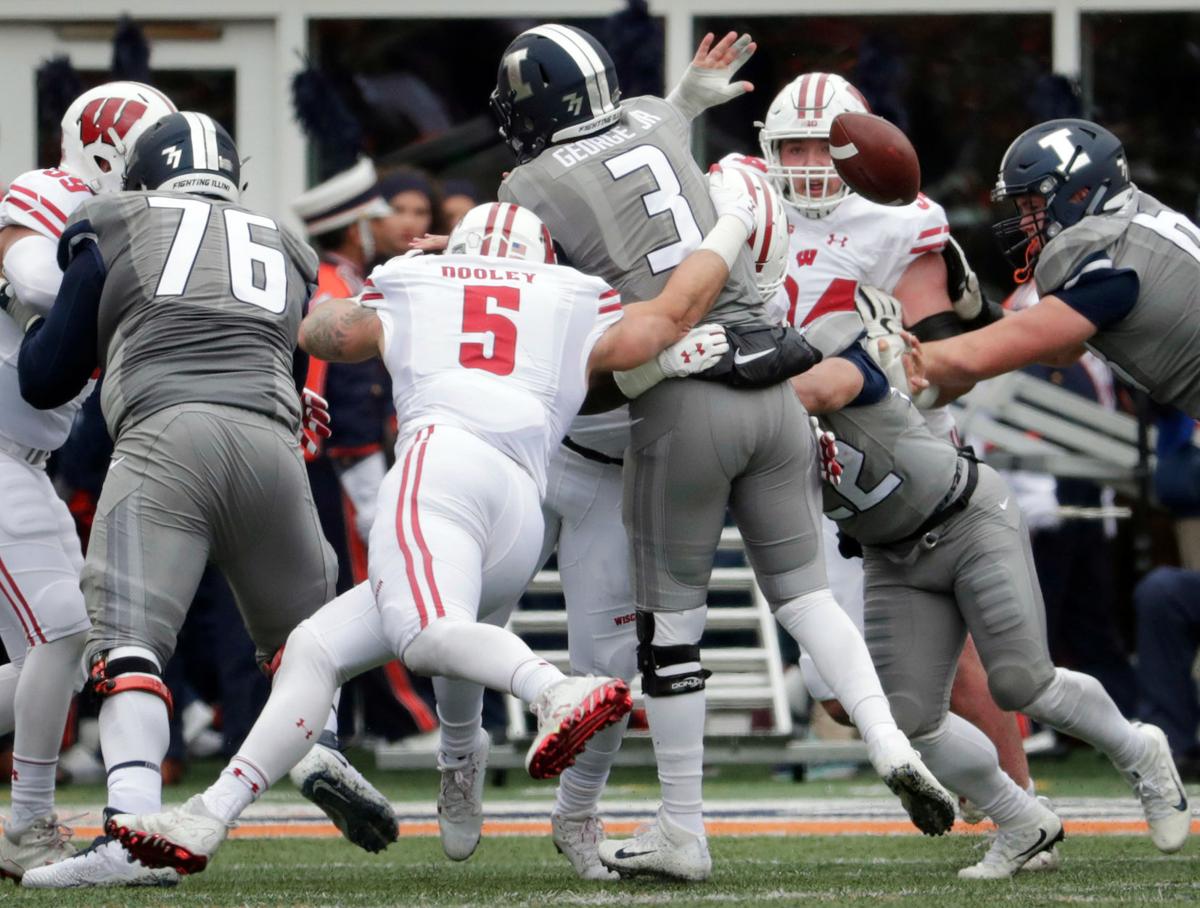Badgers Football Grading Wisconsin S Performance Against Illinois