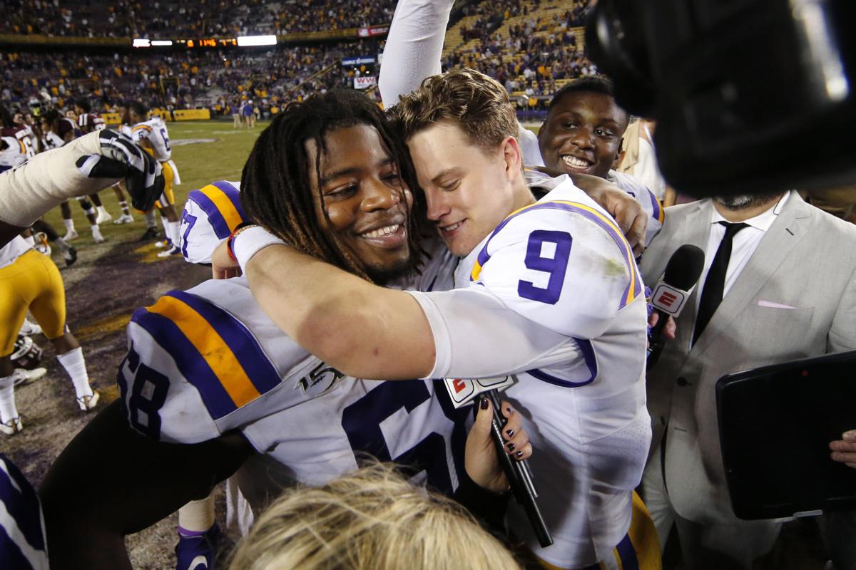 LSU quarterback Joe Burrow wins Heisman Trophy in landslide vote, College  football