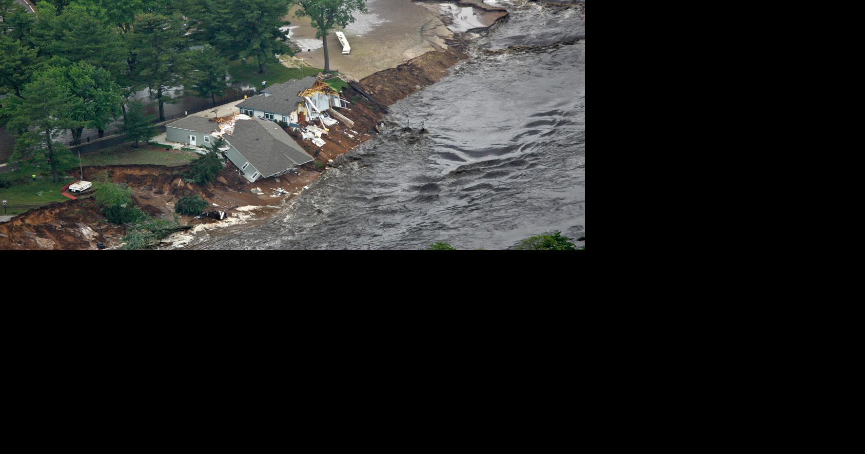 Photos Relive draining of Lake Delton in epic 2008 floods