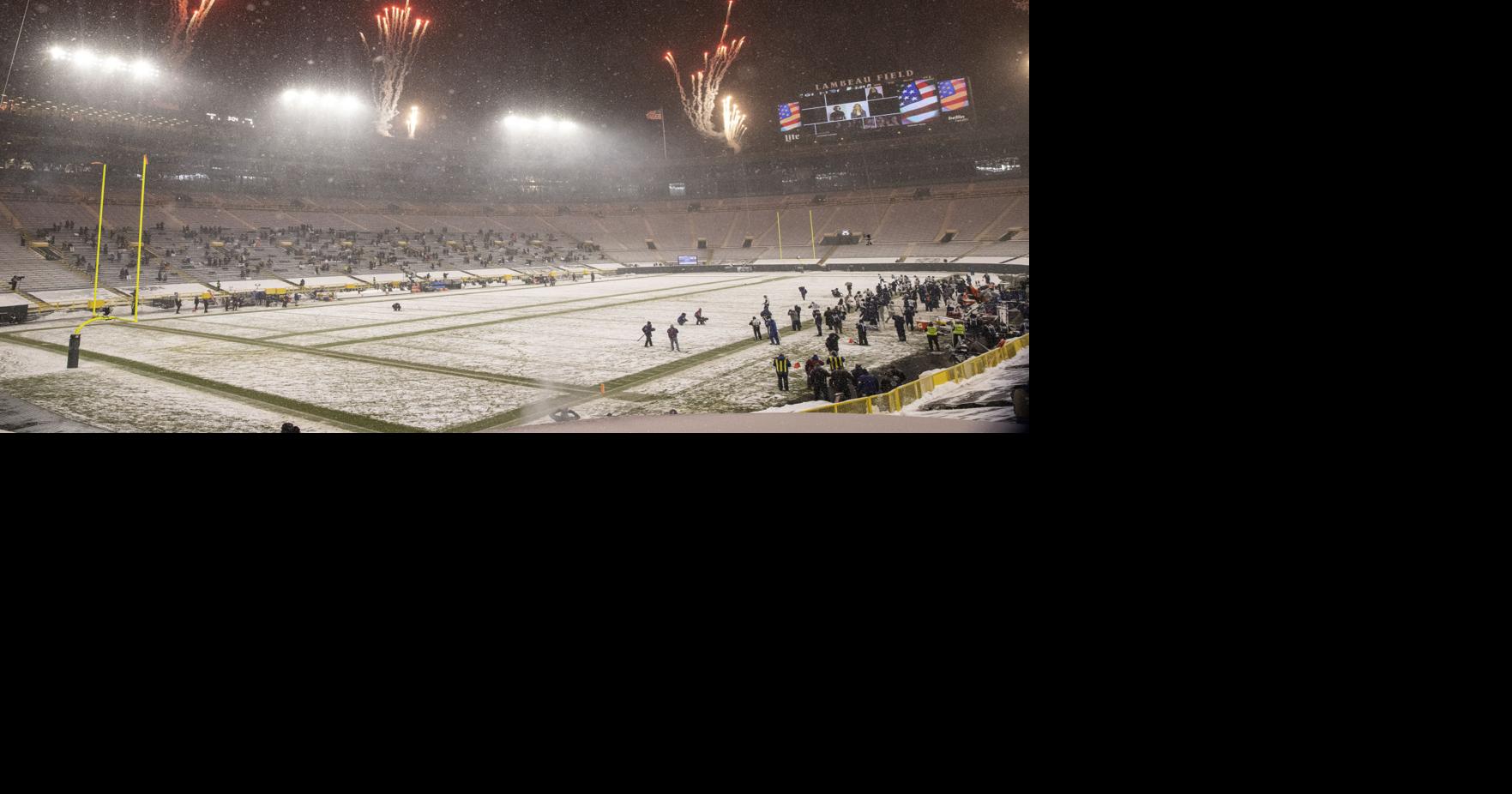 LIVE BLOG: Packers defeat Titans 40-14 at snowy Lambeau Field