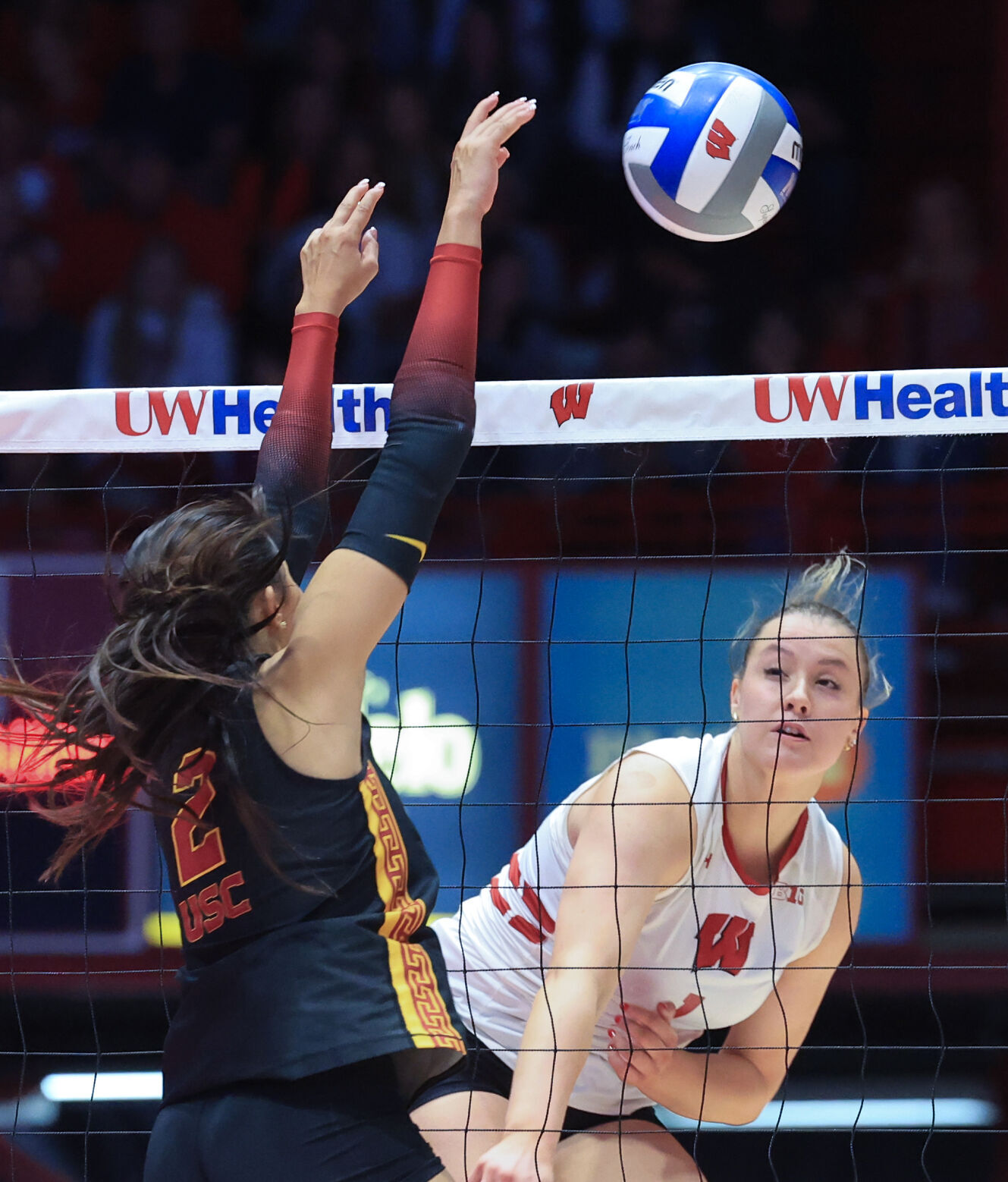 Photos Wisconsin volleyball's Una Vajagic in action during 2025 season