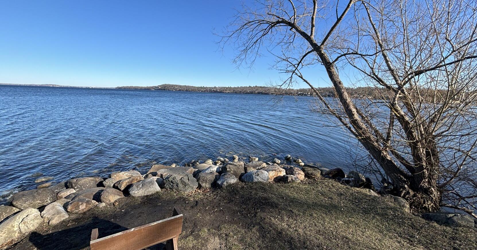 Lake Mendota declared open from ice, missing record by a day - Vimarsana News