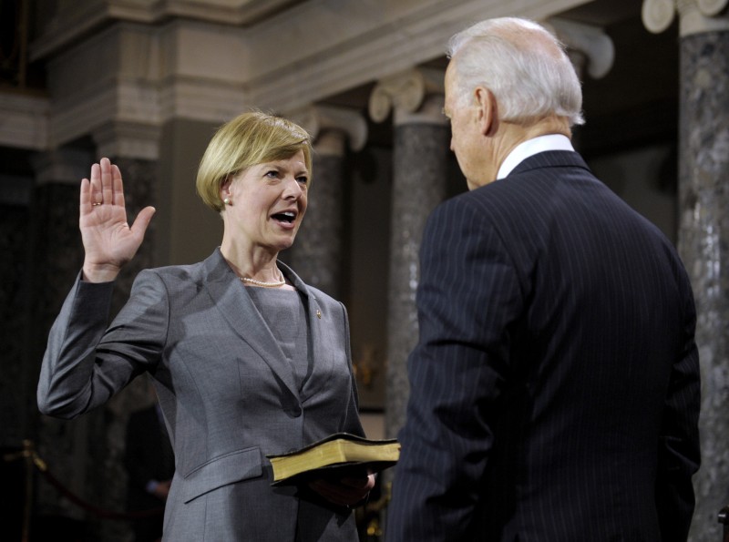 Tammy Baldwin Takes Oath As Wisconsin's New U.S. Senator