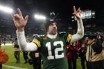 Rams Packers Football