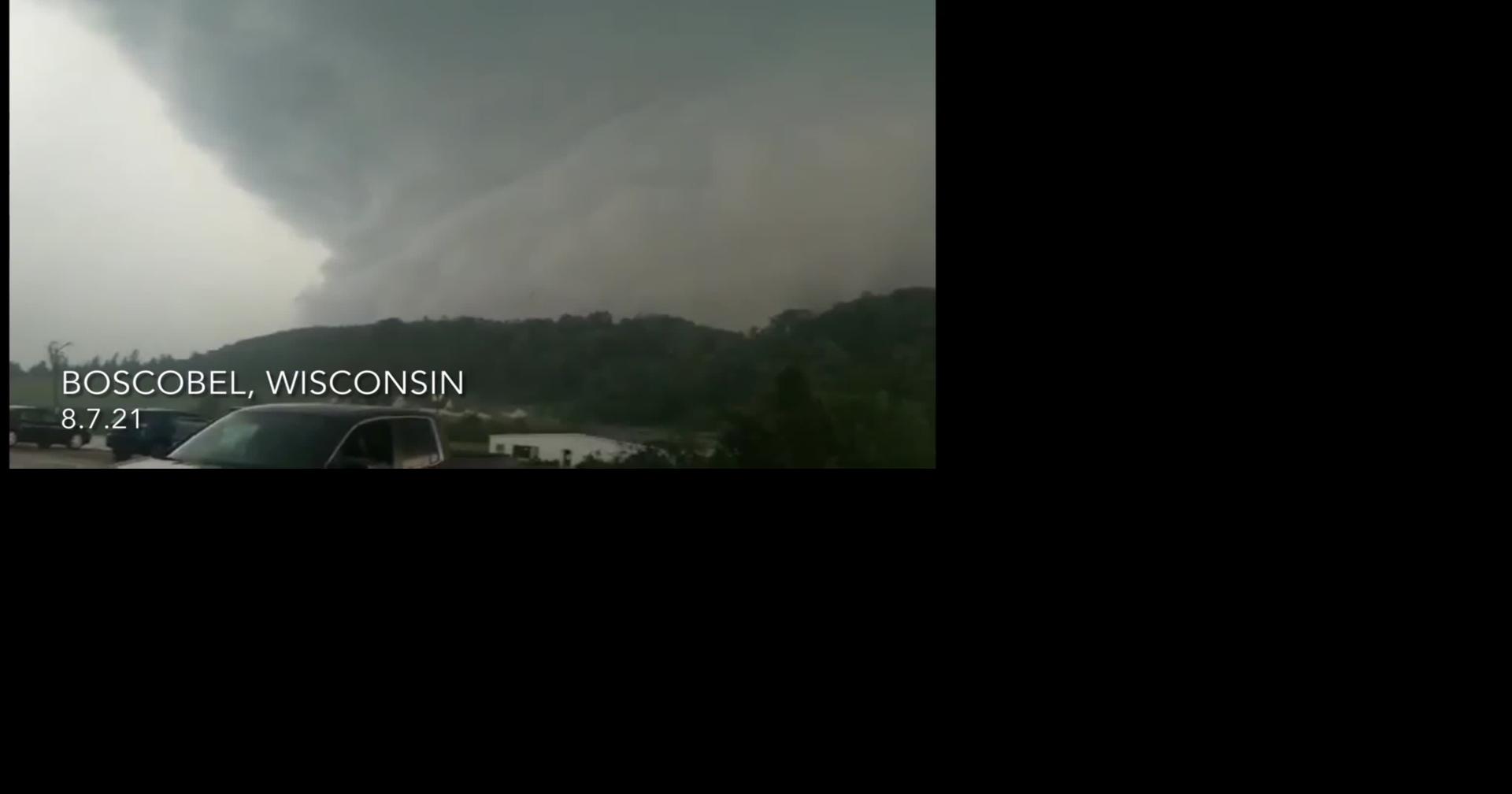 Tornado rips through Boscobel, Wisconsin