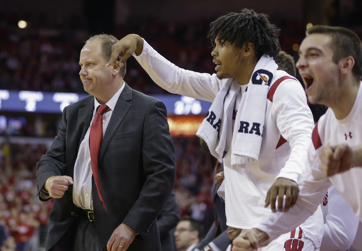 Badgers Basketball Tops March S Most Read Stories On Madison Com