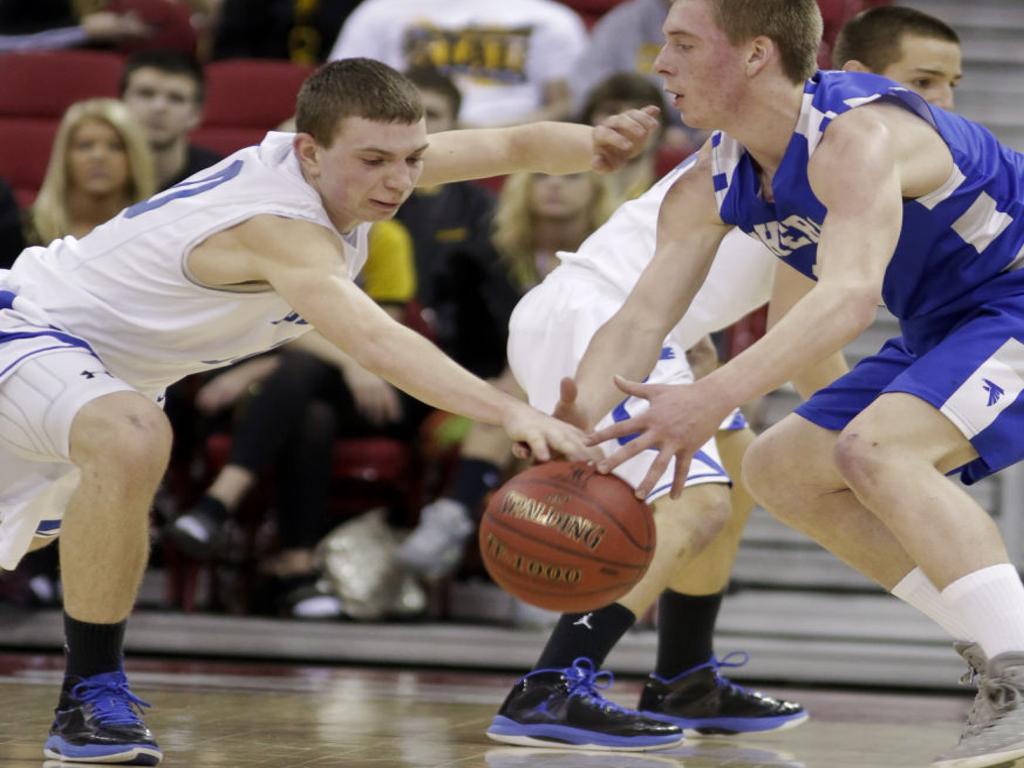 Wiaa Div 4 Boys Basketball Hot Shooting Leads Auburndale Over