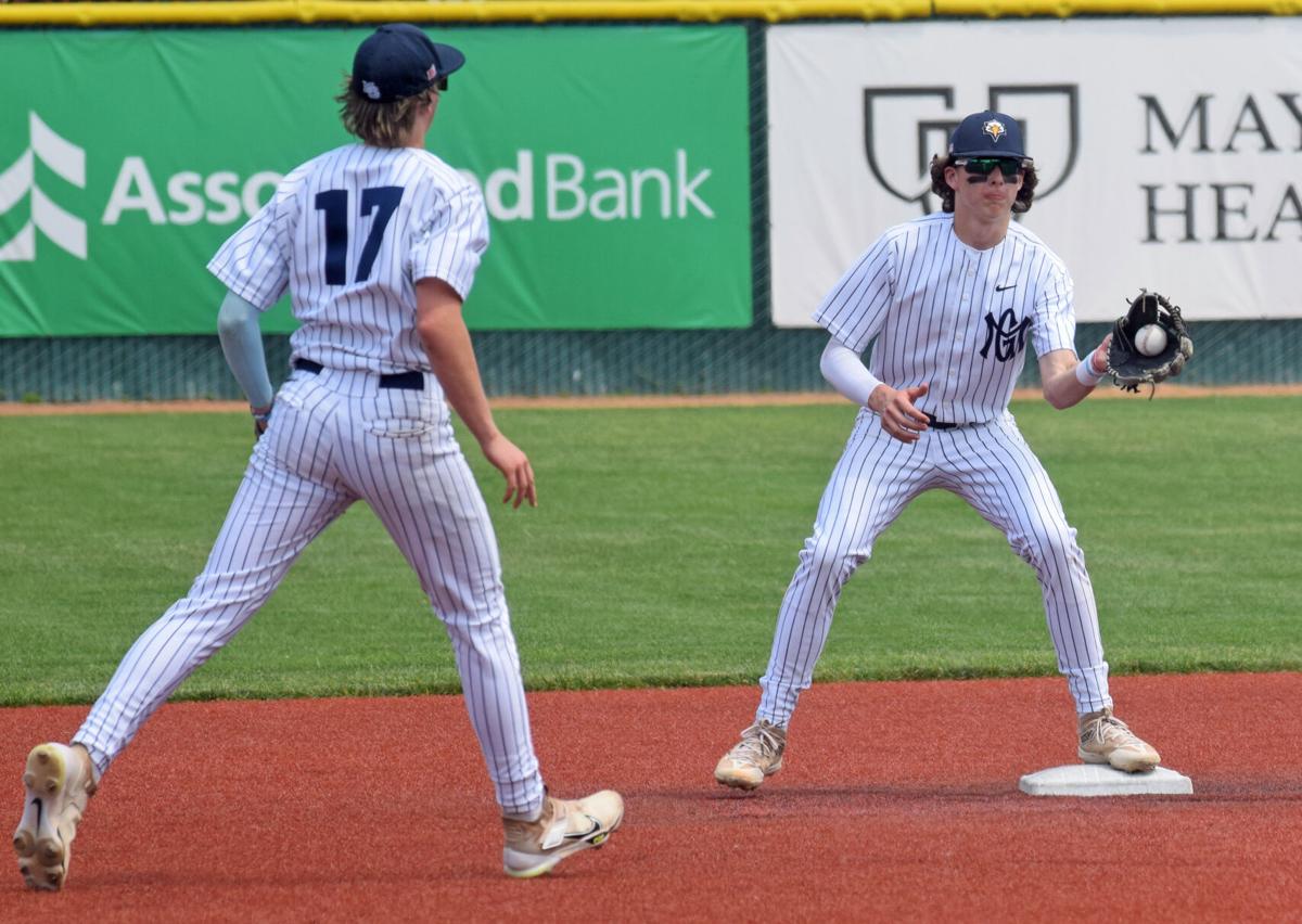 See action of Random Lake vs Aquinas in D3 state semifinal baseball