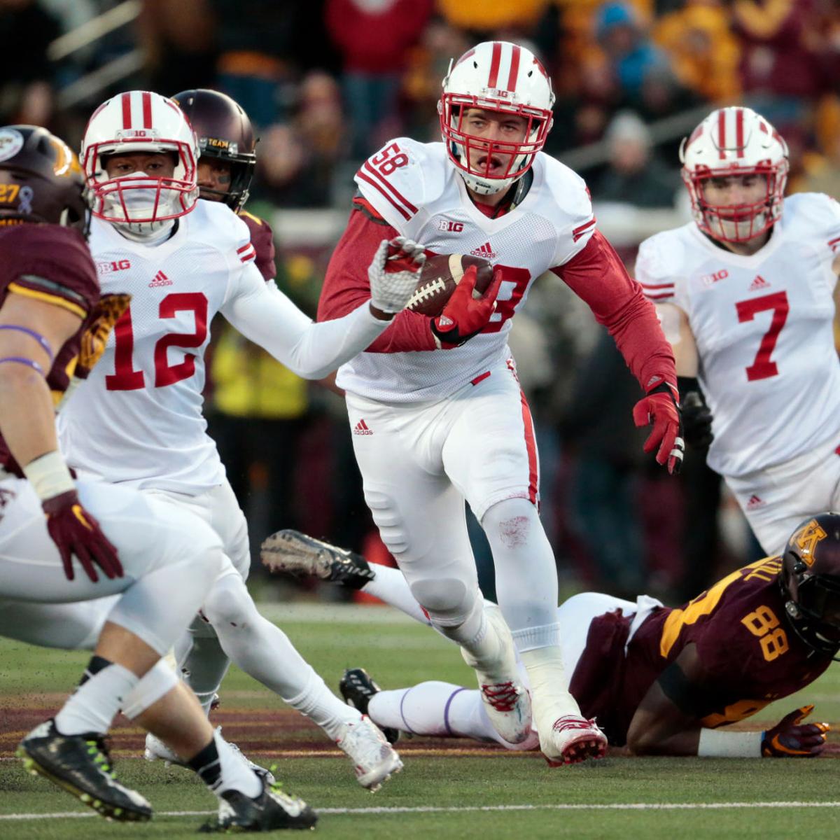 Badgers Football Tyler Marz Joe Schobert And Joel Stave Look To Impress At Nfl Combine College Football Madison Com