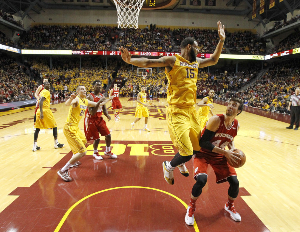 Badgers men's basketball Frank Kaminsky powers win over Minnesota for