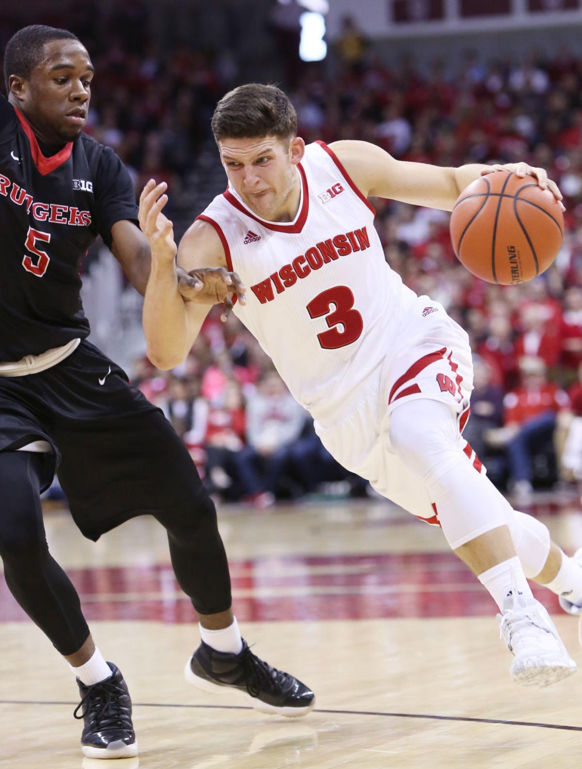Badgers Men S Basketball Zak Showalter S Career Day Leads Uw To