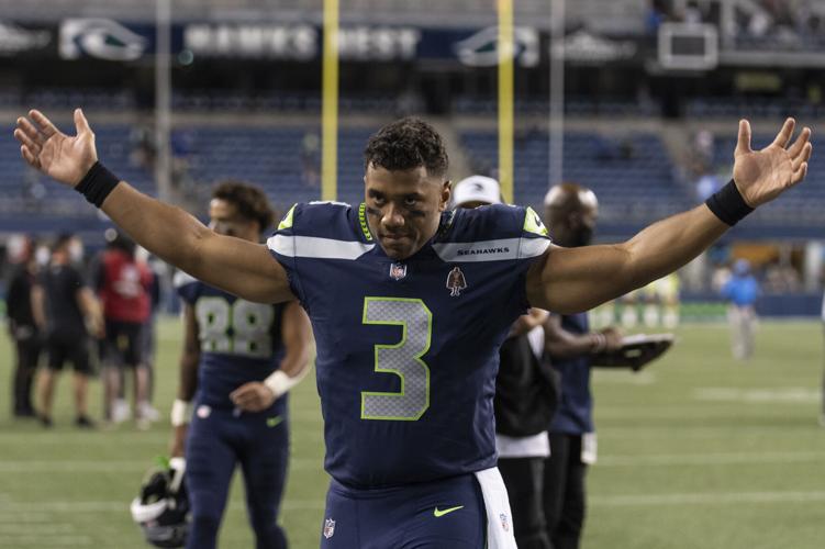 Russell Wilson wants to play 20-plus years and own NFL team