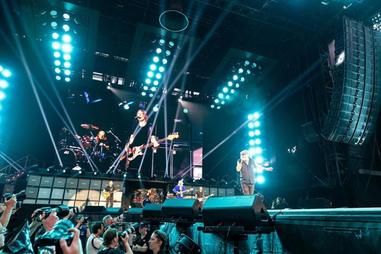 AC/DC charges up Camp Randall