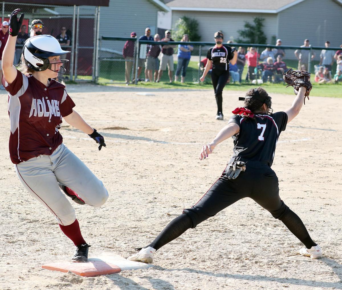 Prep softball photo: Middleton's Jessica Parente with the putout